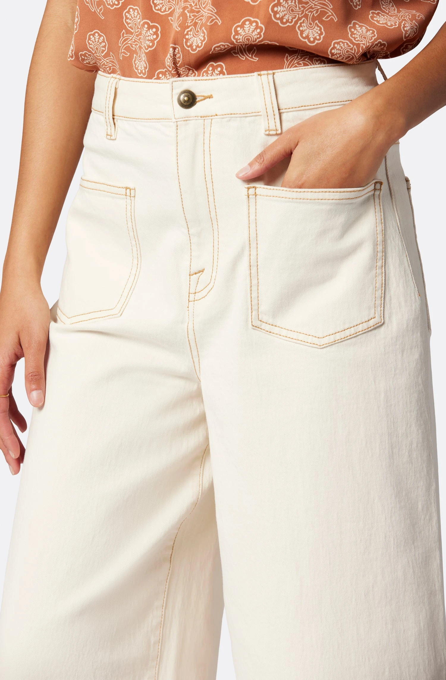 Joie Dorothea Flare Jean - Image 3