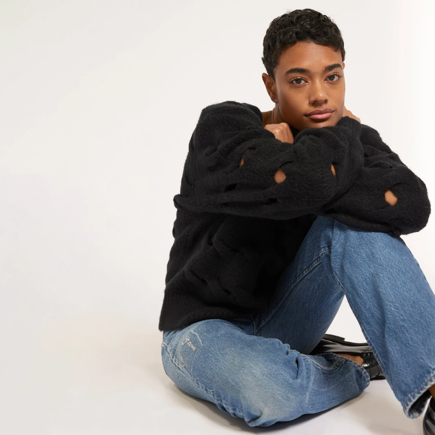 Joie Aaliyah V-Neck Sweater - Image 5