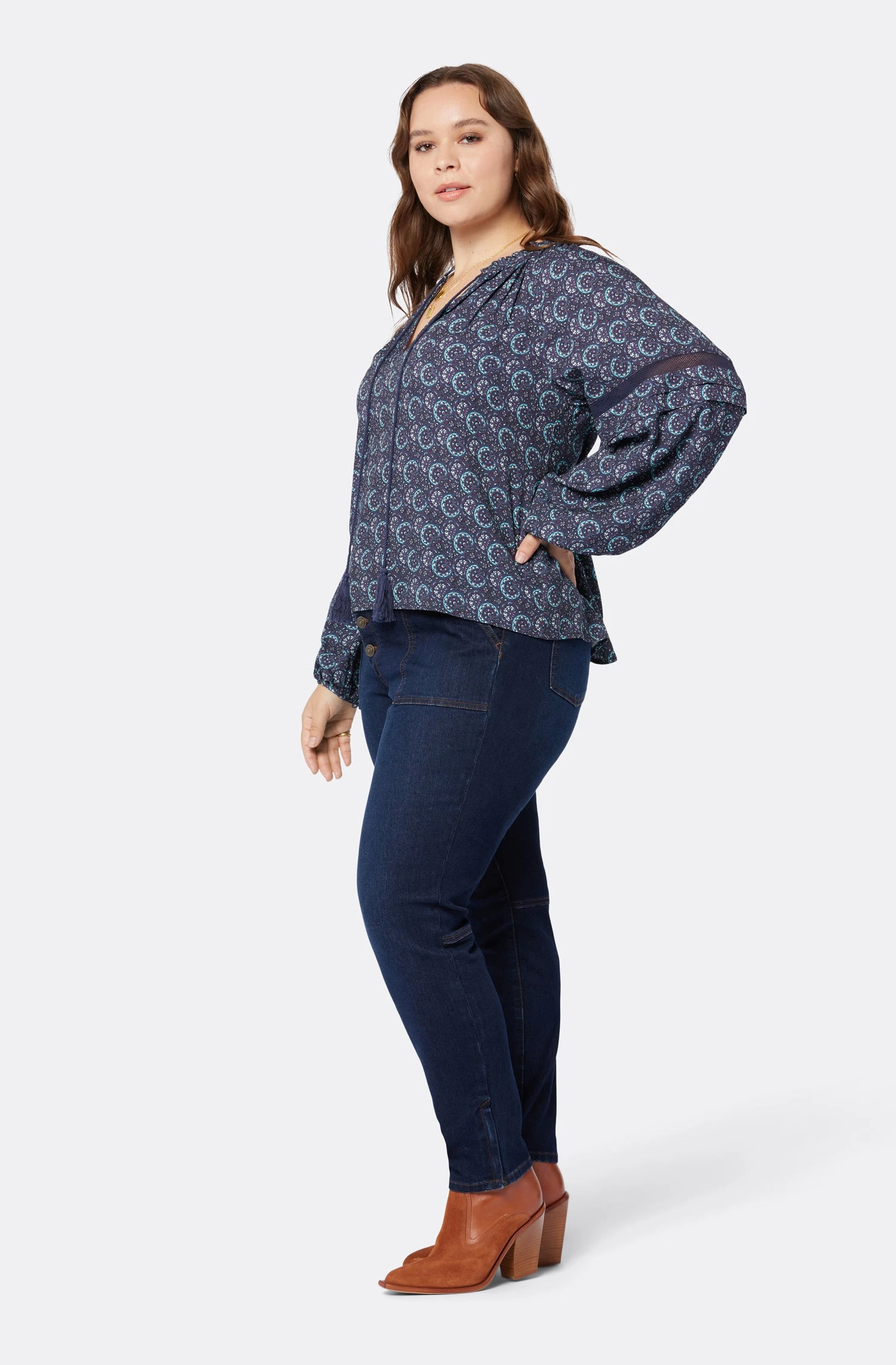 Joie Ogdine Long Sleeve Top - Image 5